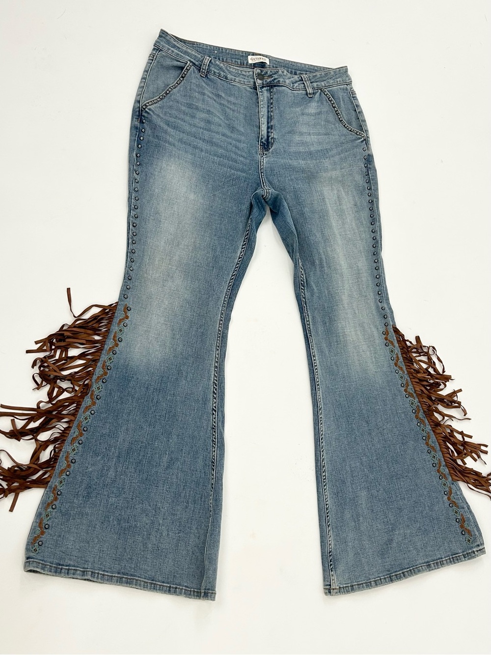 Shyanne Fringe Flare Jeans Women’s 34 Studded Western Cowgirl Embroidered